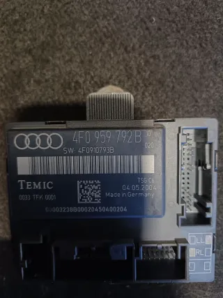 4F0959792B Блок управления двери передней правой Audi A6 C6 (S6,RS6) Арт 97996499, вид 2