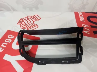 Заглушка (решетка) в бампер передний MINI Cooper F56,F55 2018г. 51117365142, 7365142 - Фото 3