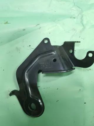 4F0616571K Кронштейн (крепление) Audi A6 C6 (S6,RS6) Арт 97998921