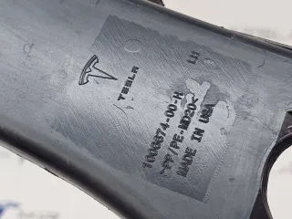 1006674-00 молдинг крышки багажника левая Tesla model S Арт 33426, вид 3