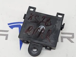 1069651-00 блок управления двери Tesla model S Арт 33415, вид 2