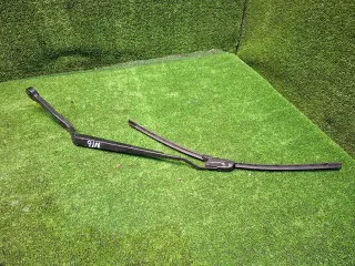7304069 Щеткодержатели (поводок стеклоочистителя, дворник) BMW X6 F16 Арт 98003946, вид 1