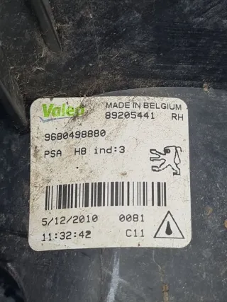 9680498880,89205441 Фара противотуманная правая передняя Peugeot 308 1 Арт 17109, вид 5