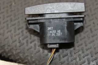 3M5T13A350AB Кнопка аварийной сигнализации Ford C-max 1 Арт H237, вид 3