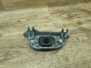 8200352861 Подушка крепления КПП Renault Duster 1 2.0л Арт 97663, вид 1