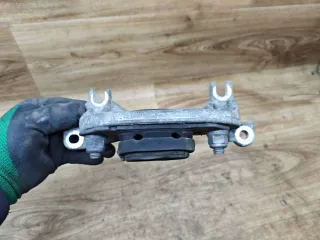 8200352861 Подушка крепления КПП Renault Duster 1 2.0л Арт 97663, вид 2