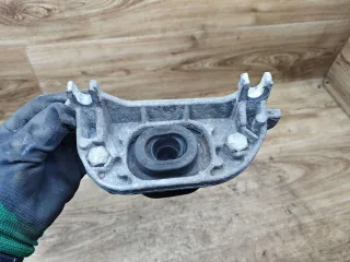 8200352861 Подушка крепления КПП Renault Duster 1 2.0л Арт 97663, вид 4