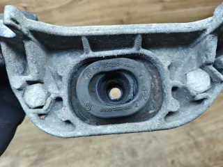 8200352861 Подушка крепления КПП Renault Duster 1 2.0л Арт 97663, вид 5