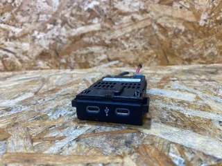 2G6035700 Разъем AUX / USB Volkswagen T-Roc Арт 39371070, вид 2