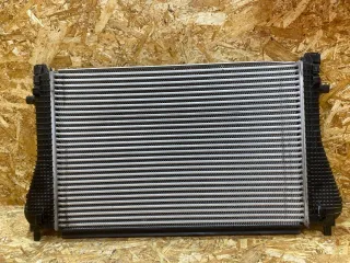5Q0145803AD Интеркулер Volkswagen T-Roc Арт 39371035, вид 5