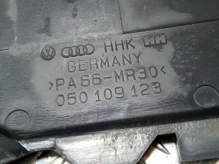 050109123 Защита ремня ГРМ (кожух) Volkswagen Golf 3 1.6л Арт 98015039, вид 14