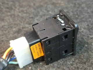 8610A076 кнопка подогрева сидений Mitsubishi ASX restailing Арт 321282, вид 4