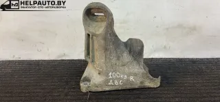  Кронштейн двигателя Audi 100 C3 Арт 17-65-372, вид 1