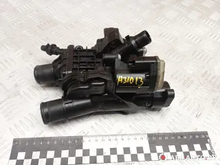 9849443980,13102022,410477650 Корпус термостата Citroen C4 Picasso 2 Арт A31013_1, вид 1
