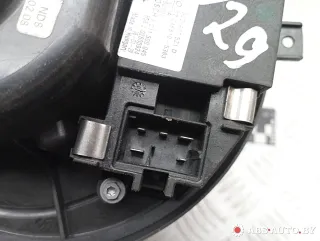 1K1820015,3C1820015,3C1820015L,1K1820015A,1K1820015B,1K1820015C,1K1820015D,1K1820015E,1K1820015F,1K1820015G,1K1820015J,1K1820015L,1K1820015P,1K1820015Q,1K1820021,1KD820015,1KD820015A,1KD820015F,3C0907521C,3C1820015A,3C1820015AA,3C1820015F,3C1820015H,3C1820015J,3C1820015K,3C1820015M,3C1820015P,3C1820015Q,3C1820015R,3CD820015A,CZ0160600863,CZ0160600864,CZ0160600865,CZ0160600874,CZ0160601171,DEA32003,MZZ0018CD,MZZ0018EJ,MZZ0018GS,MZZ0018RE,MZZ0018WB,MZZ0018YD,MZZ9018CD,MZZ9018PM,MZZ9018RE,698811,715347,995775T,F993987Q,F994031P,F995748Q,F995749D,F998886K,F998922Q,N995749D,PM9388,202N10031Z,3C0907521D Моторчик печки Audi TT 2 Арт A30990_2, вид 4
