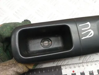 26267 Кнопка стеклоподъемника переднего правого Peugeot 406 Арт A30920, вид 2