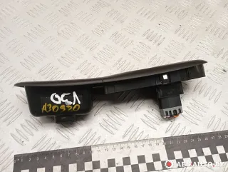 26267 Кнопка стеклоподъемника переднего правого Peugeot 406 Арт A30920_1, вид 4