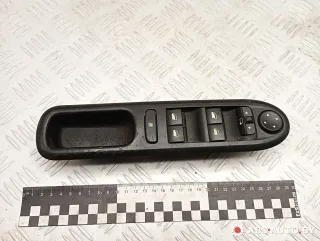 532697045,532697001,96468703XT Блок управления стеклоподъемниками Peugeot 407 Арт A30807, вид 1