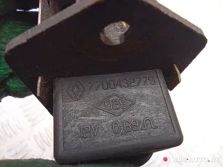 7700432632,214934359R,7700432779,7701040717,7701042681,7701206244,8200034040,8200047284 Реле вентилятора Renault Scenic 1 Арт A30782, вид 4