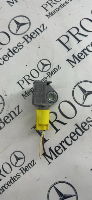 A2048201985 Датчик удара Mercedes C W204 Арт 101520, вид 3