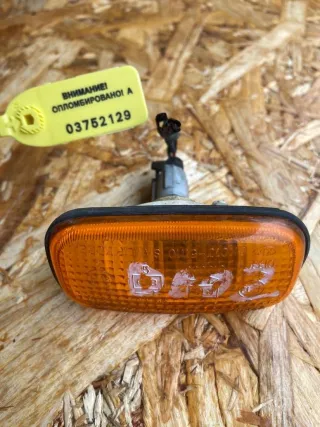 0K01J51110 Повторитель передний правый Kia Sportage 1 Арт 98025472, вид 1