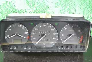 3A0919059B Щиток приборов (приборная панель) Volkswagen Passat B4 Арт Z395, вид 1