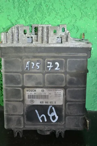 028906021B Блок управления двигателем Volkswagen Golf 3 Арт A2572, вид 1