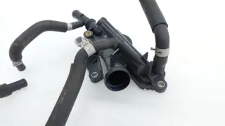 110604BB0A, 212303RC0A, 22630JN00A Корпус термостата Nissan X-Trail T32 Арт ST265815, вид 4