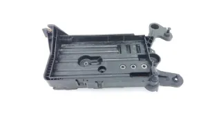 5Q0915331K, 5Q0915331H, 5Q0915331J Площадка под аккумулятор Volkswagen Passat B8 Арт ST266927, вид 1