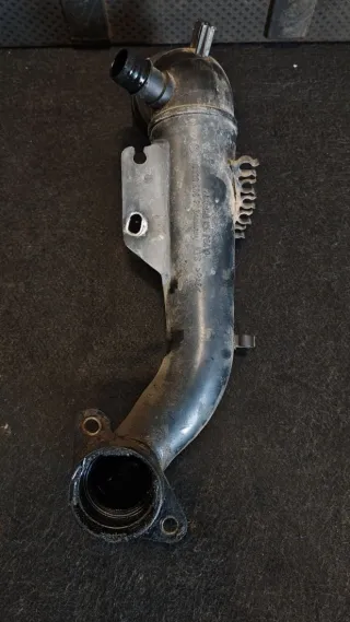 1H0129654 Патрубок турбины Volkswagen Passat B4 1.9л Tdi Арт 98160284, вид 1