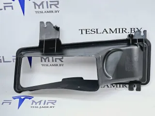 1588275-00 Воздухозаборник Tesla model 3 Арт 23530, вид 1