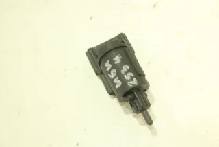 3B0945511A Датчик педали тормоза (лягушка) Skoda Octavia A4 Арт 98162144, вид 1