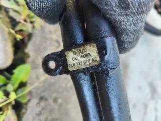 7L6121070AJ, 7L6122073J, 7L6122291B, 7L6122157D Трубка охлаждающей жидкости металлическая Audi Q7 4L 3.0л TDI Арт 344-47-2, вид 9