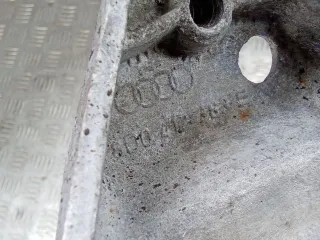 8D0412383E Опора амортизатора верхняя (чашка) Volkswagen Passat B5 Арт 98178133, вид 11