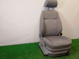 11504256135 Сиденье переднее правое Volkswagen Caddy 3 Арт 172964, вид 4