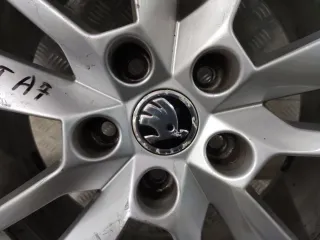 5E0601025CC Диск литой R17 5x112 DIA57 ET49 к Skoda Octavia A7 Арт 98179405, вид 7