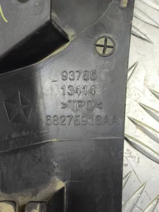 68275916AA Брызговик задний правый Dodge RAM 5 Арт 212635, вид 3