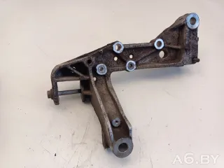 1K0199295F Кронштейн крепления рычага передней подвески Volkswagen Golf 5 Арт 98184391, вид 3