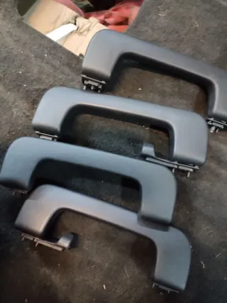  Ручка внутренняя потолочная Audi A6 C6 (S6,RS6) Арт 006609