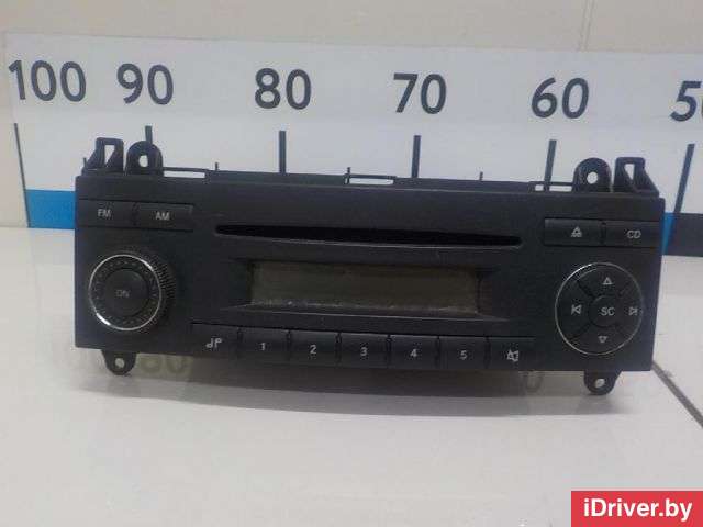 Магнитола (аудио система) Mercedes Sprinter W907 2005г. 9068200886 Mercedes Benz - Фото 1