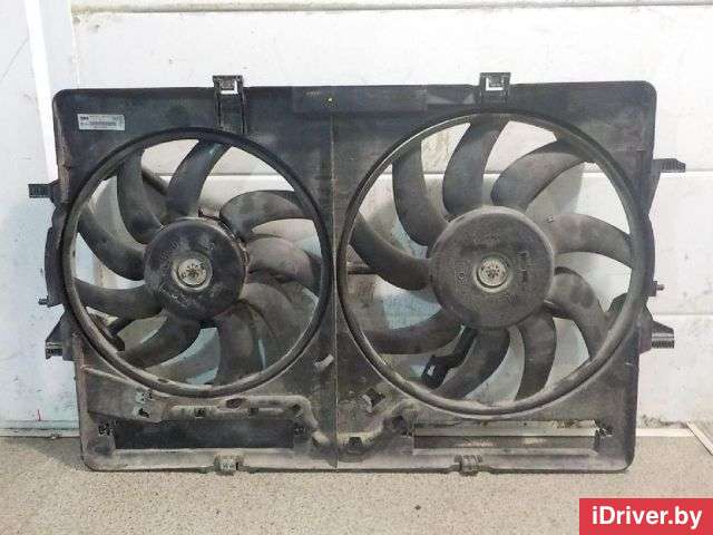 Вентилятор радиатора Audi A4 B8 2009г.  - Фото 1