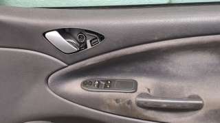 Стекло двери передней правой Citroen C5 1 2004г.  - Фото 5