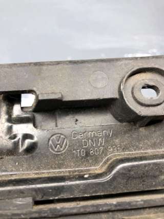 Кронштейн крепления бампера переднего Volkswagen Caddy 3 2004г. 1T0807049 - Фото 3