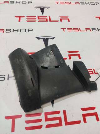 1084175-00-D Усилитель бампера переднего нижний Tesla model 3 Арт 99455428, вид 1