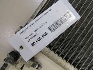 Радиатор кондиционера (конденсер) Chevrolet Cruze J300 restailing 2011г. 39010911 GM - Фото 6
