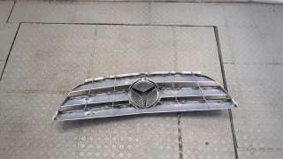 Решетка радиатора Mercedes B W245 2006г.  - Фото 2