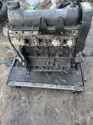 Двигатель  Volkswagen Passat B4 1.6  Бензин, 1994г.   - Фото 2