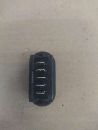  Кнопка стеклоподъемника Renault Sandero 1 Арт MT29089493, вид 3