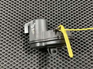 Моторчик ручника (стояночного тормоза) заднего Audi A4 B9 2019г. 32355763C,8W0998281,4K0406C - Фото 6