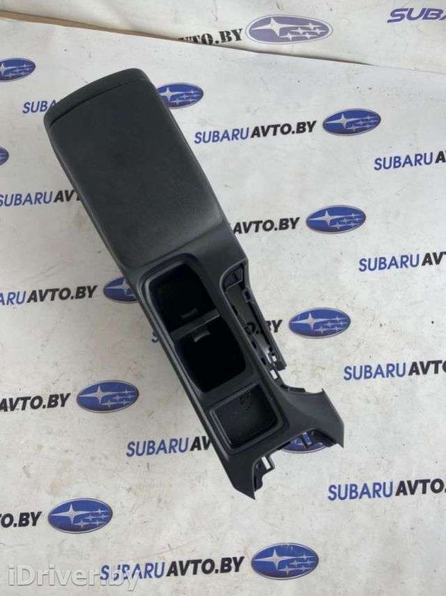 Подлокотник Subaru WRX VB 2023г.  - Фото 1